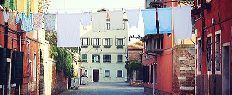 gallery/clothes-line-692210_640